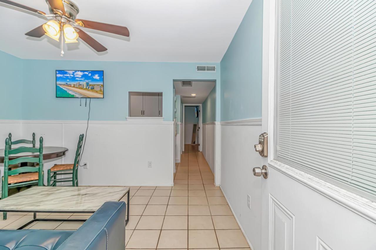 125 Atlantic Avenue Unit E - Pet Friendly! Walk To The Beach And Pier!1Br -1Ba - Sleeps 2-4 Guests! Myrtle Beach Bagian luar foto