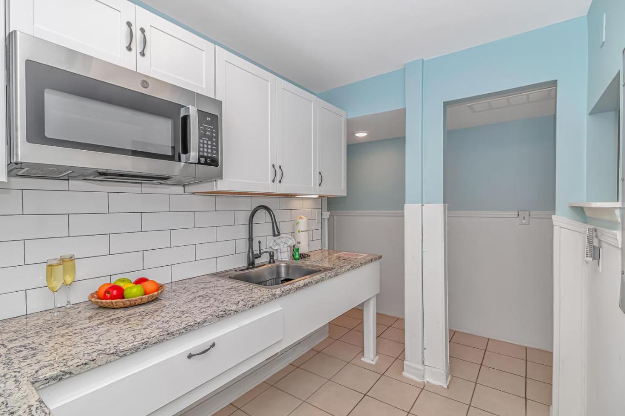 125 Atlantic Avenue Unit E - Pet Friendly! Walk To The Beach And Pier!1Br -1Ba - Sleeps 2-4 Guests! Myrtle Beach Bagian luar foto